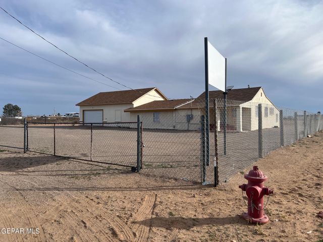 313 PASEO REAL Drive, Chaparral, NM 88081