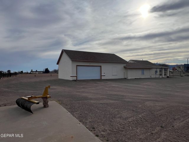 313 PASEO REAL Drive, Chaparral, NM 88081