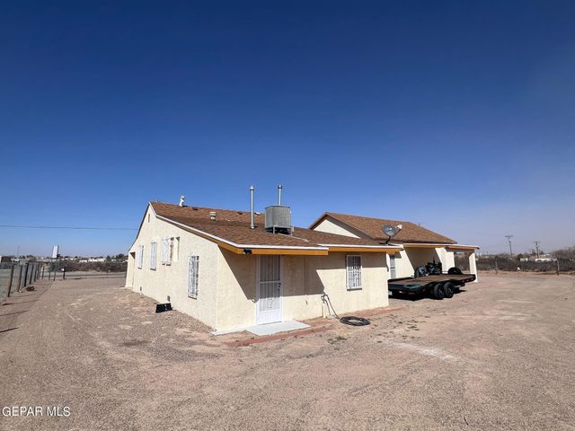 313 PASEO REAL Drive, Chaparral, NM 88081