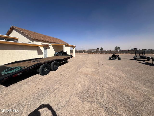 313 PASEO REAL Drive, Chaparral, NM 88081