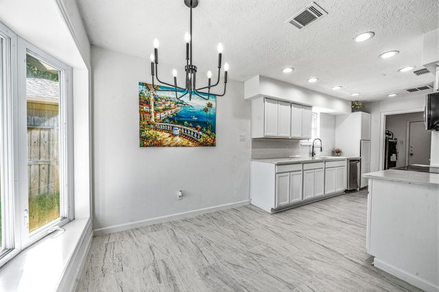 12723 Club Lane, Houston, TX 77099