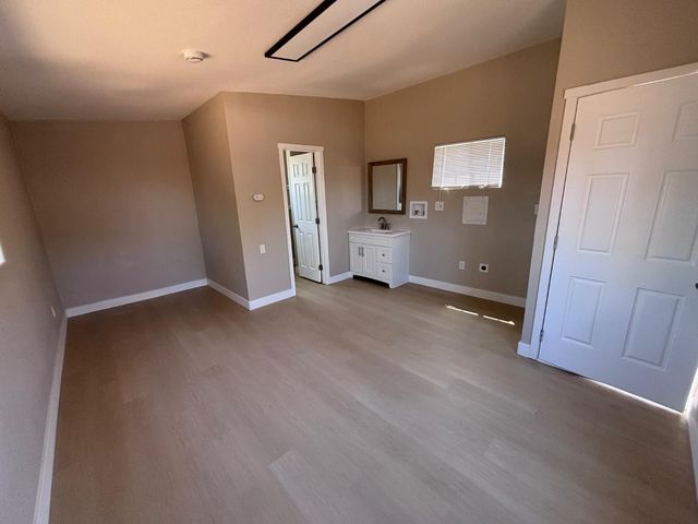 3844 Haywood St, Sacramento, CA 95838
