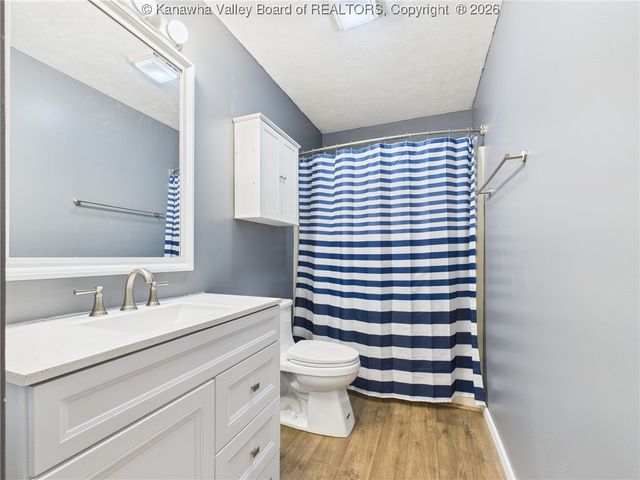 113 Hampton Lane, Hurricane, WV 25526