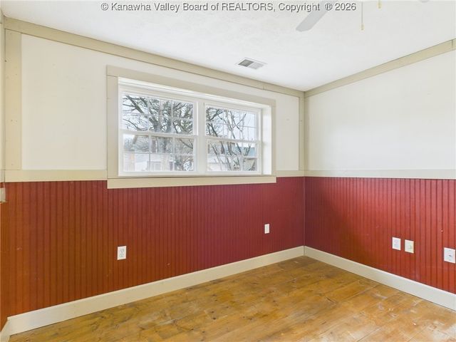 113 Hampton Lane, Hurricane, WV 25526