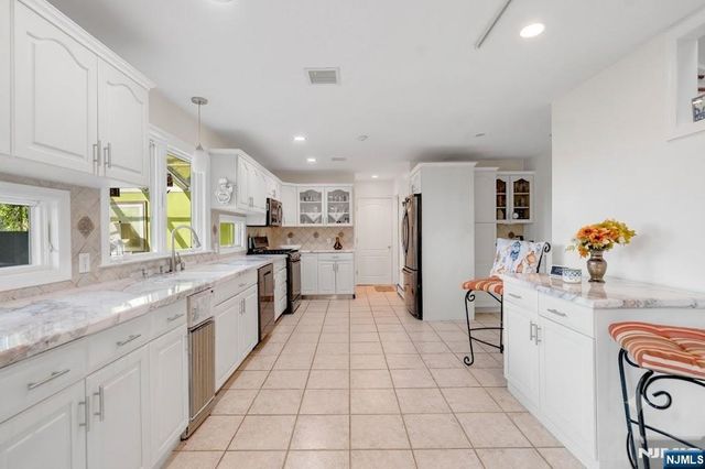 703 Stewart Street, Ridgefield, NJ 07657