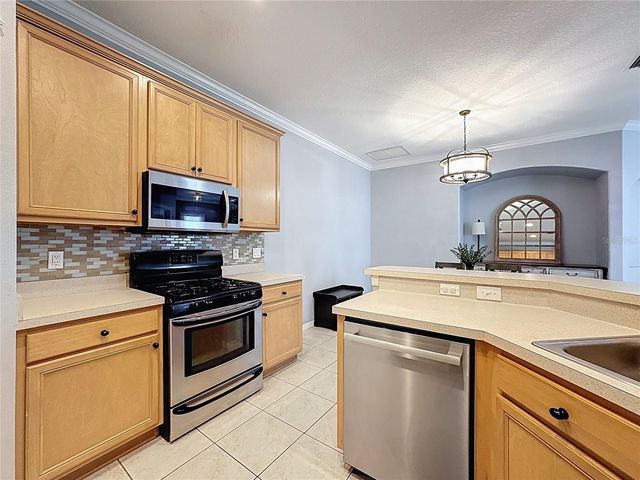 7520 SURREY PINES DRIVE, Apollo Beach, FL 33572