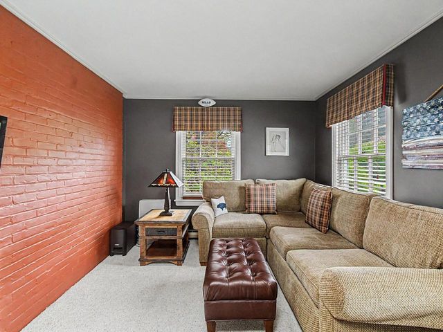 172 Deforest Road, Burlington, VT 05401