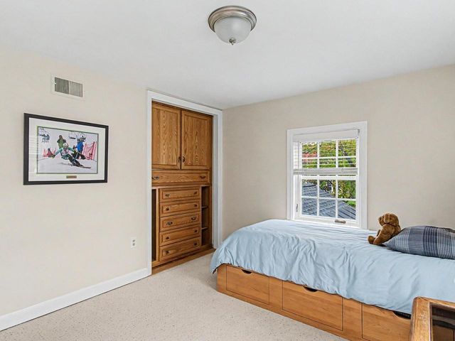 172 Deforest Road, Burlington, VT 05401