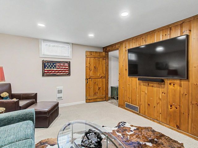 172 Deforest Road, Burlington, VT 05401