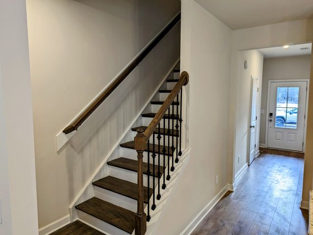 534 Medwyk Dr, Lebanon, TN 37090