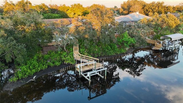 5402 60TH STREET E, Bradenton, FL 34203