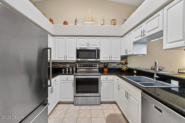 49 Golf Villa Drive, Port Orange, FL 32128