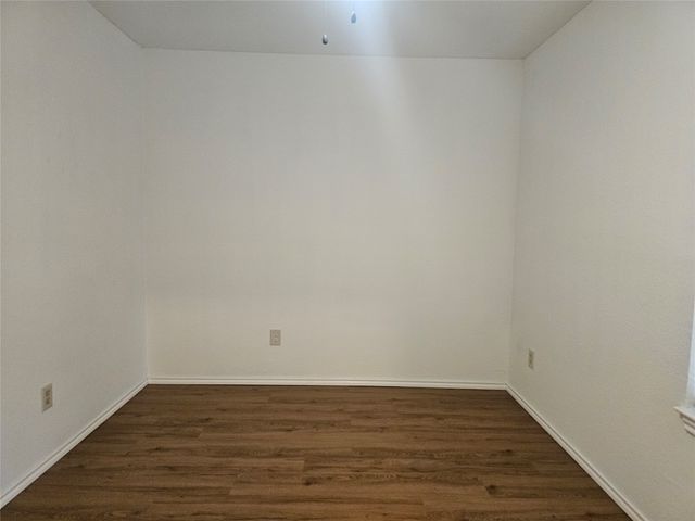 200 E Denton Drive, Euless, TX 76039