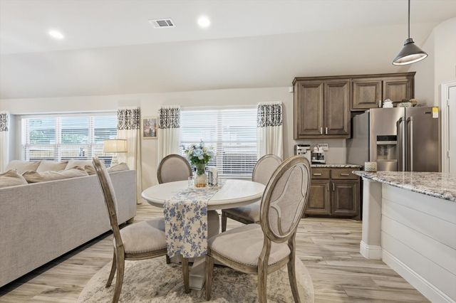 1702 De Berry Lane, Princeton, TX 75407