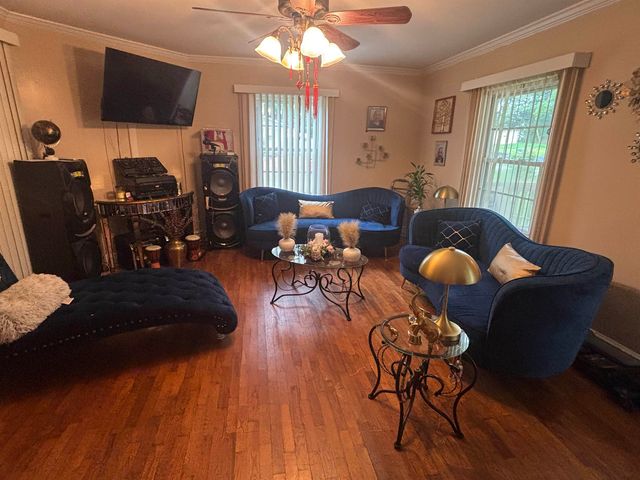116 Allison Street, Cowpens, SC 29330