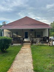 116 Allison Street, Cowpens, SC 29330