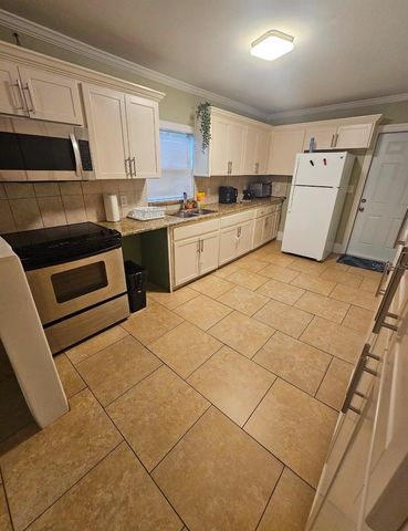 2634 E 26TH AVENUE, Tampa, FL 33605