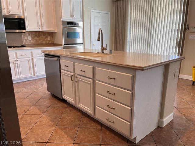 81 RANCHO MARIA Street 0, Las Vegas, NV 89148