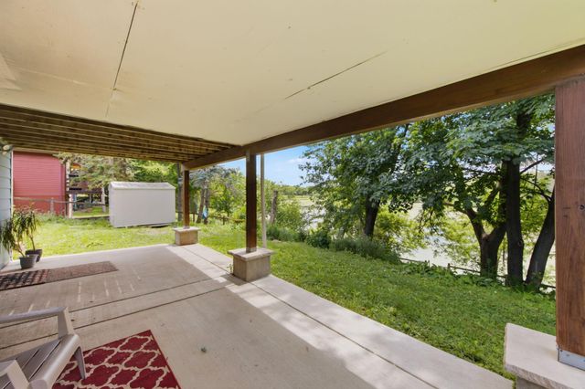 2744 Chisholm Avenue, North Saint Paul, MN 55109