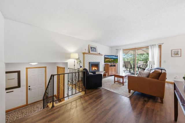 2744 Chisholm Avenue, North Saint Paul, MN 55109