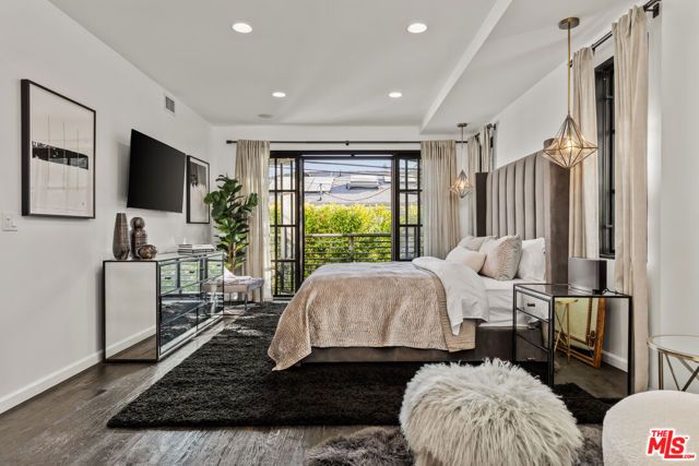 3159 Thatcher Avenue, Marina Del Rey, CA 90292