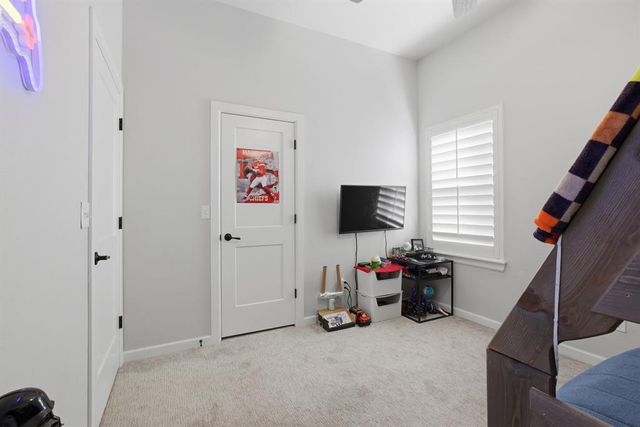 5509 Inverary Drive, Edmond, OK 73025