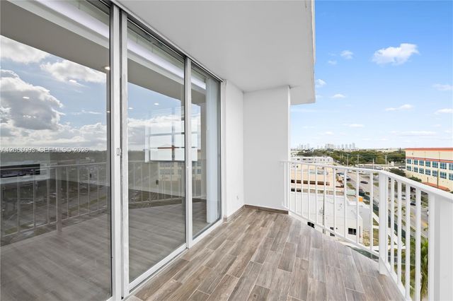 16710 NE 9th Ave 802, North Miami Beach, FL 33162