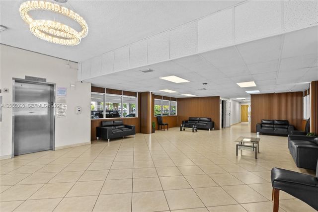 16710 NE 9th Ave 802, North Miami Beach, FL 33162