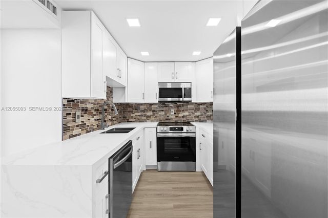 16710 NE 9th Ave 802, North Miami Beach, FL 33162