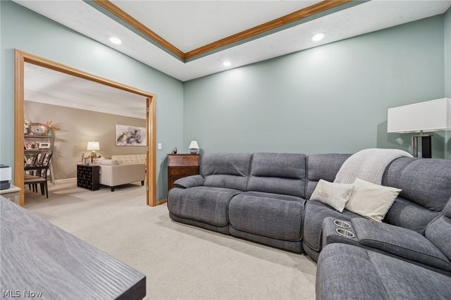 6853 Savannah Drive, North Ridgeville, OH 44039