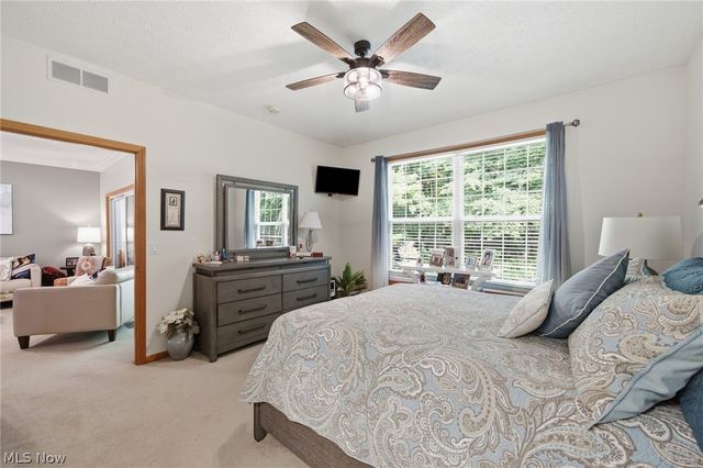 6853 Savannah Drive, North Ridgeville, OH 44039