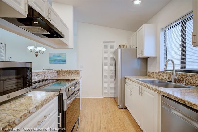 5435 Casablanca Circle M23, Sebring, FL 33870