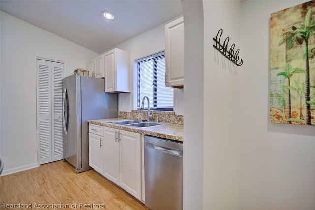 5435 Casablanca Circle M23, Sebring, FL 33870