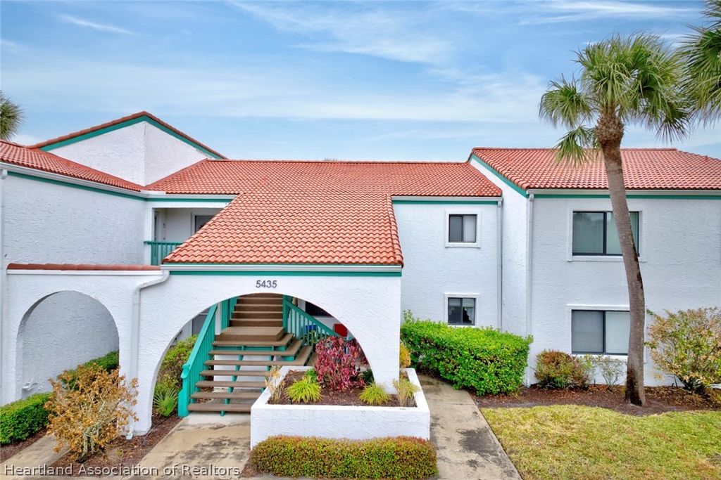 5435 Casablanca Circle M23, Sebring, FL 33870