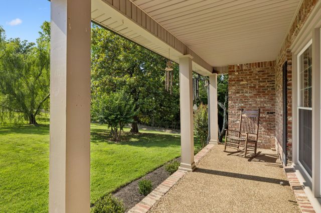 106 Azalea Ln, Franklin, TN 37064