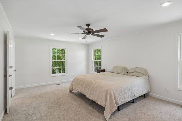 106 Azalea Ln, Franklin, TN 37064