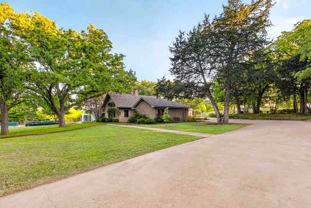 9920 County Road 603, Burleson, TX 76028