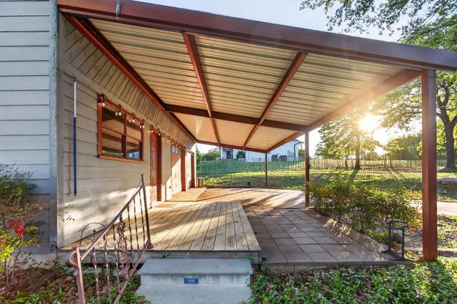 9920 County Road 603, Burleson, TX 76028