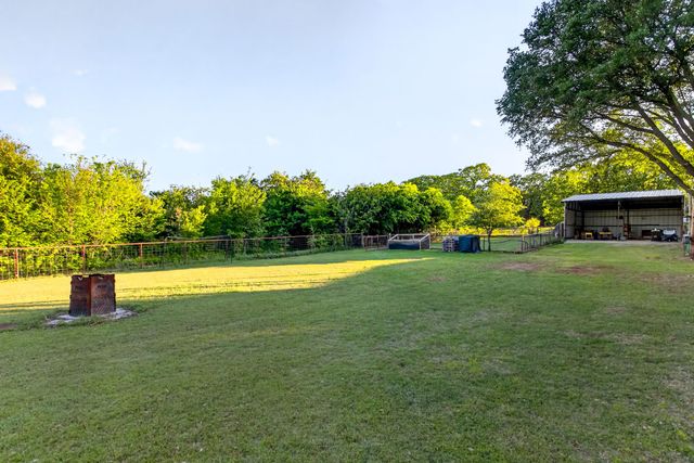 9920 County Road 603, Burleson, TX 76028