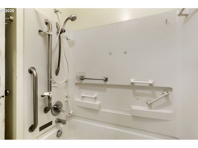 3117 Se 157TH Ave, Portland, OR 97236