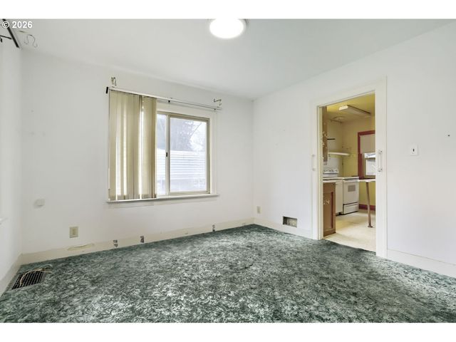 3117 Se 157TH Ave, Portland, OR 97236