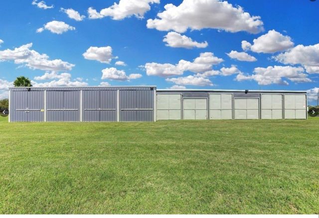 1426 Nelson Avenue, Port Bolivar, TX 77650