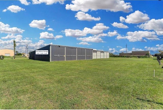 1426 Nelson Avenue, Port Bolivar, TX 77650