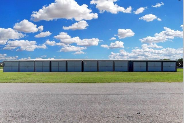 1426 Nelson Avenue, Port Bolivar, TX 77650