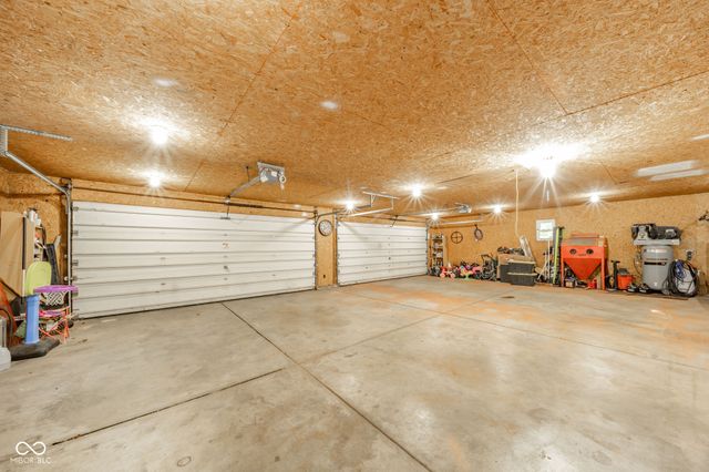 421 Columbia Avenue, Middletown, IN 47356