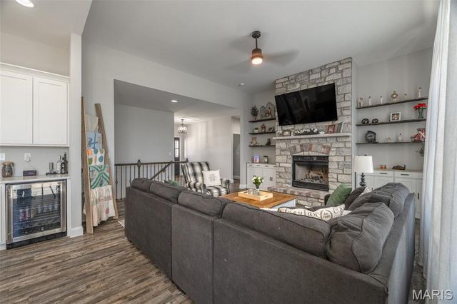 19179 McGwire Lane, Warrenton, MO 63383