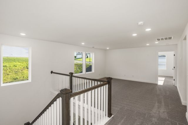 1559 Oaks Springs Drive, Columbia, TN 38401