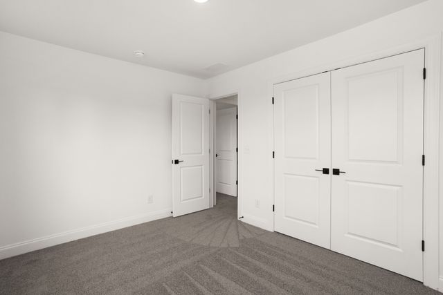 1559 Oaks Springs Drive, Columbia, TN 38401