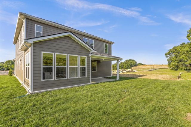 1559 Oaks Springs Drive, Columbia, TN 38401