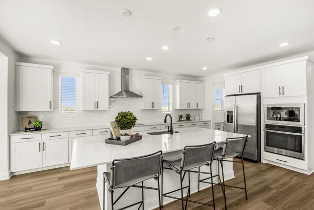 1559 Oaks Springs Drive, Columbia, TN 38401